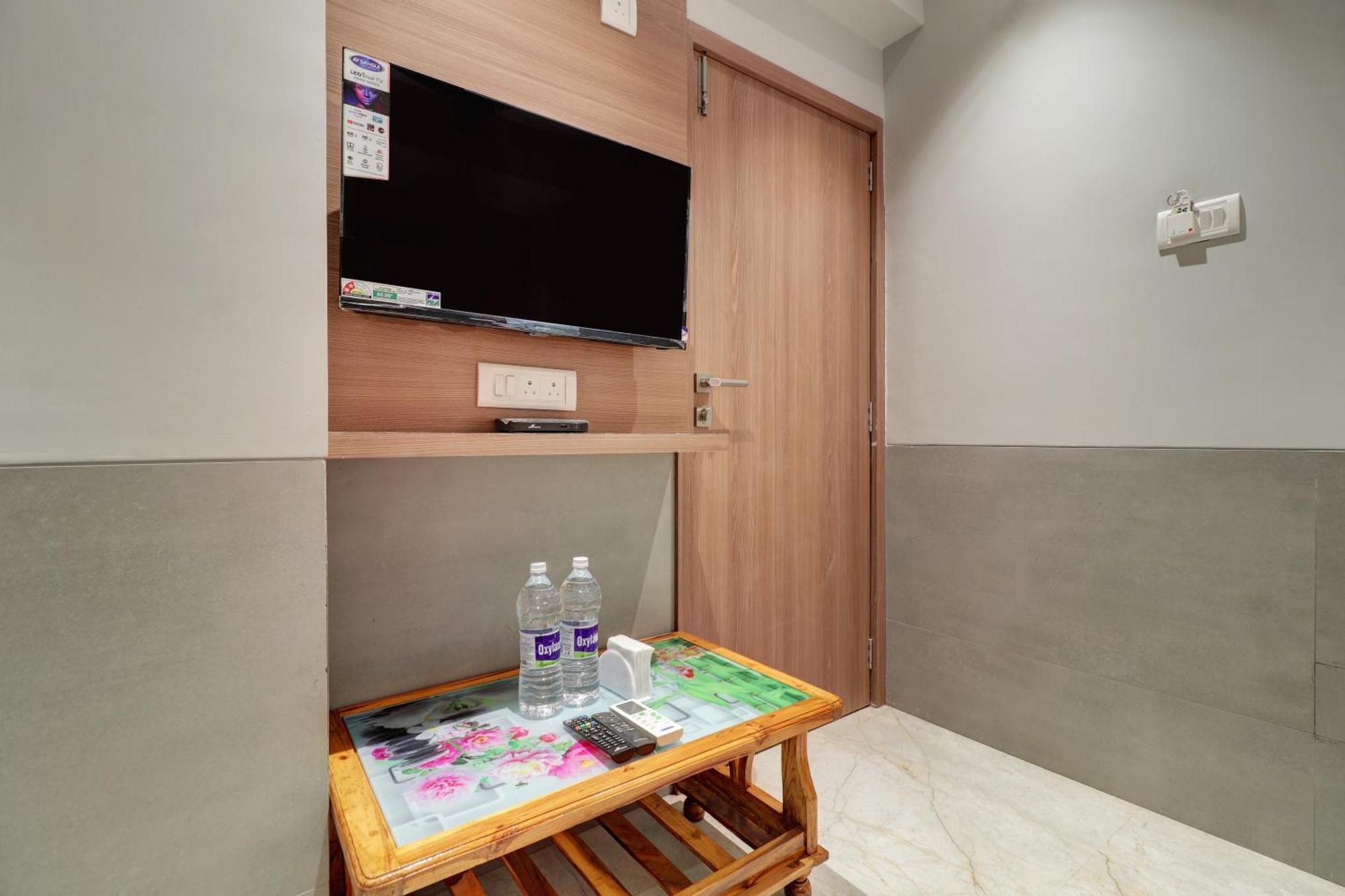Sai Nidhi Residency Hotel Navi Mumbai Exterior photo